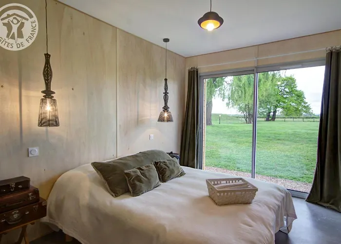Cocon Avec Et Sauna A - Fr-1-496-6 Saint-Germain-Lespinasse